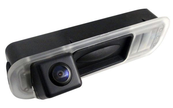 Ford Focus Hatchback/Sedan 2012  aftermarket reversing camera