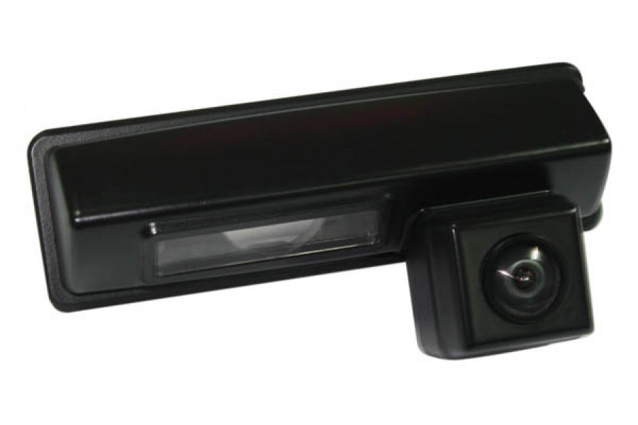 Mitsubishi Grandis aftermarket backup reversing 